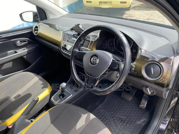 Volkswagen Up 2018 Black