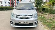 Toyota Noah 2013 Silver for sale