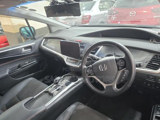Honda Jade 2019 White