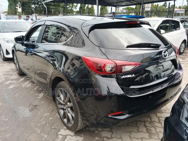 Mazda Axela 2018 Black