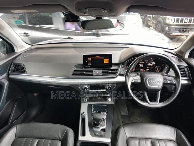 Audi Q5 2018 Silver