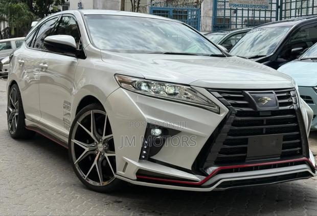 Toyota Harrier 2019 White