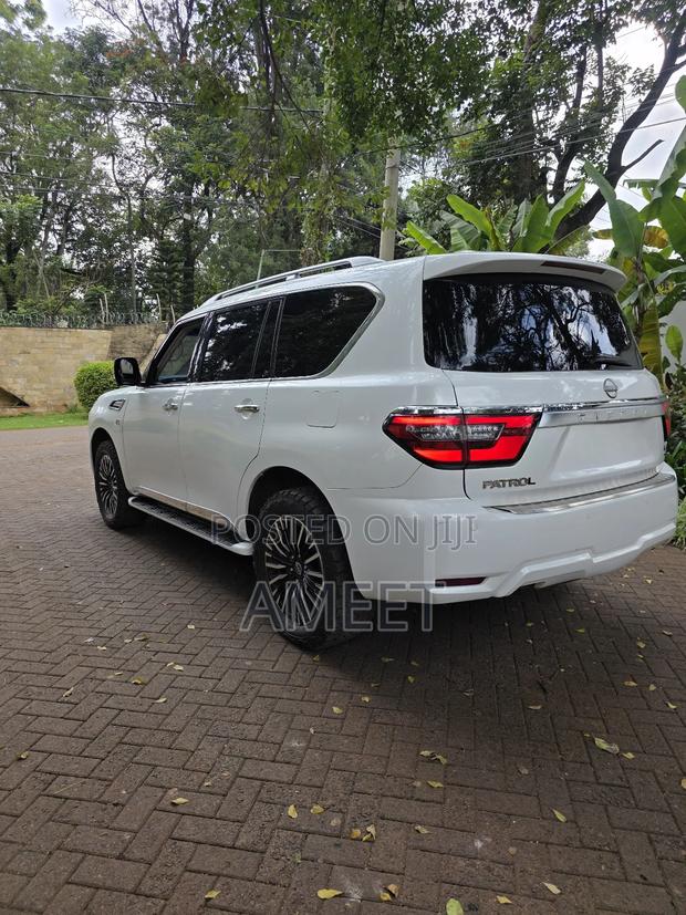 Nissan Patrol 2013 White