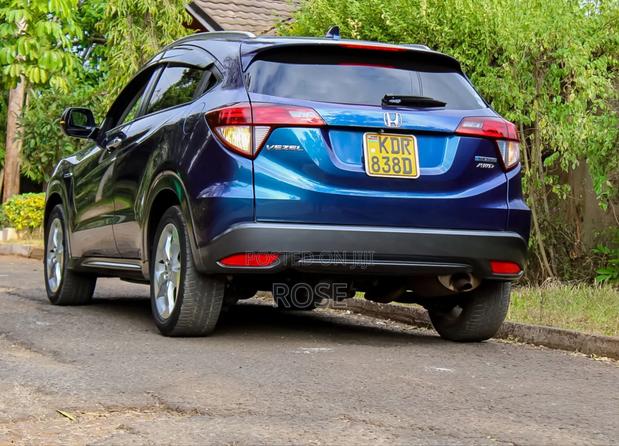 Honda Vezel 2017 Blue