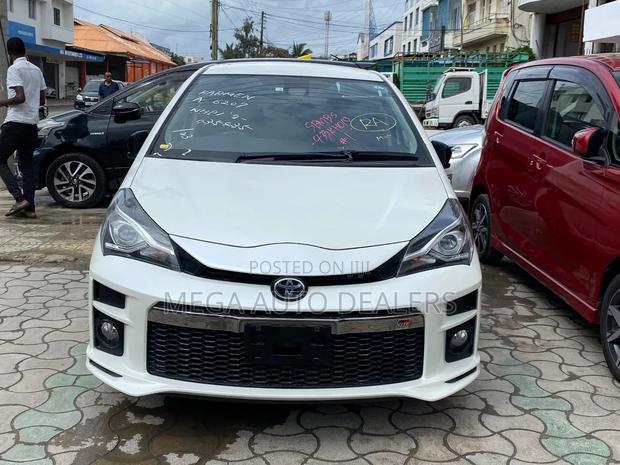 Toyota Vitz 2018 White