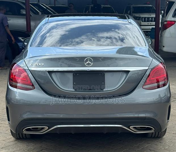 Mercedes-Benz C200 2019 Gray