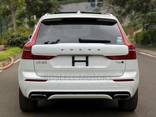 Volvo XC60 2019 White