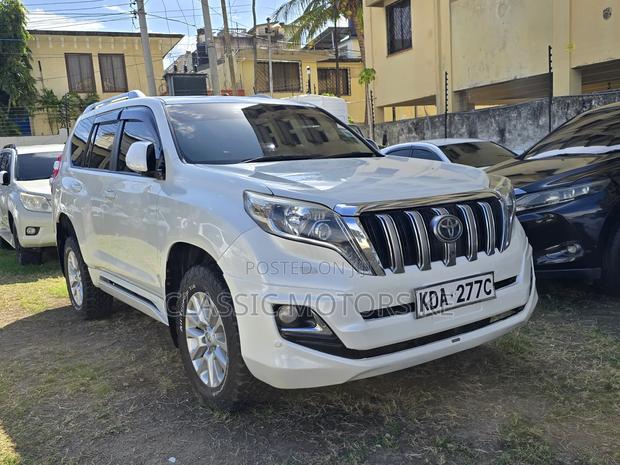Toyota Land Cruiser Prado 2.8 D-4D 2016 White