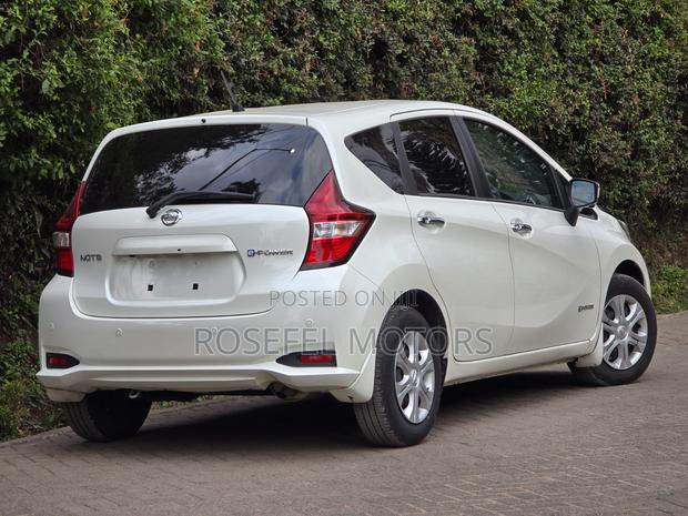 Nissan Note 2018 White