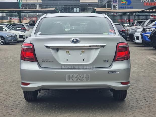 Toyota Axio 2018 Silver