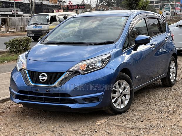 Nissan Note 1.2 Hybrid 2019 Blue