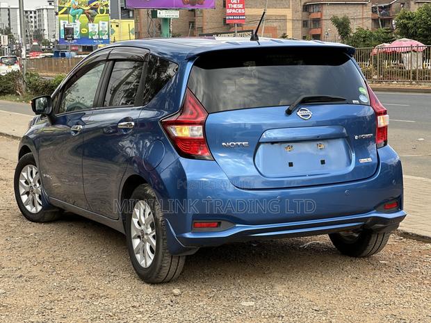 Nissan Note 1.2 Hybrid 2019 Blue