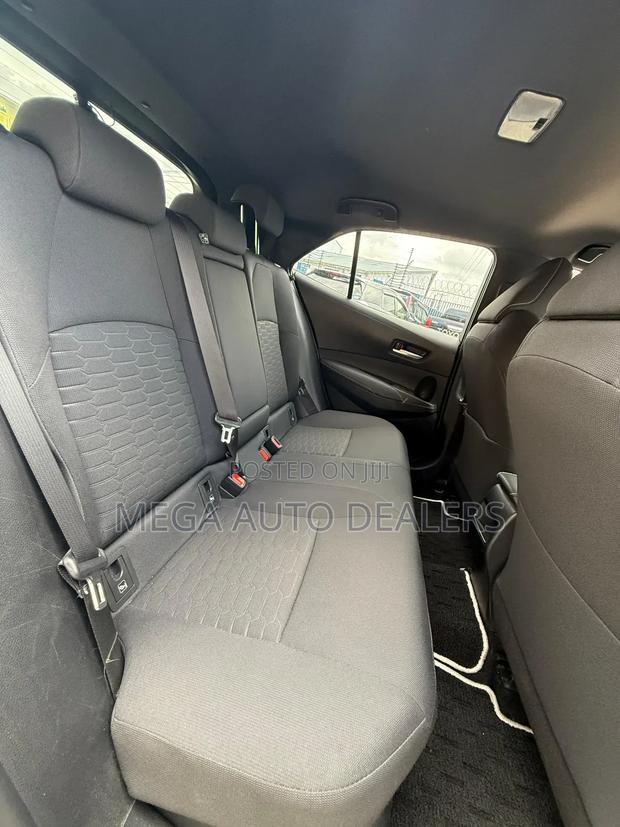 Toyota Corolla 2018 White