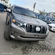 Toyota Land Cruiser 2018 Gold for sale