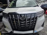 Toyota Alphard 2019 Pearl for sale