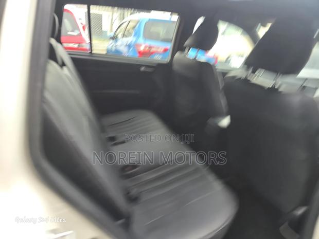 Toyota Corolla Fielder 2018 Pearl