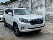 Toyota Land Cruiser Prado 2018 White for sale