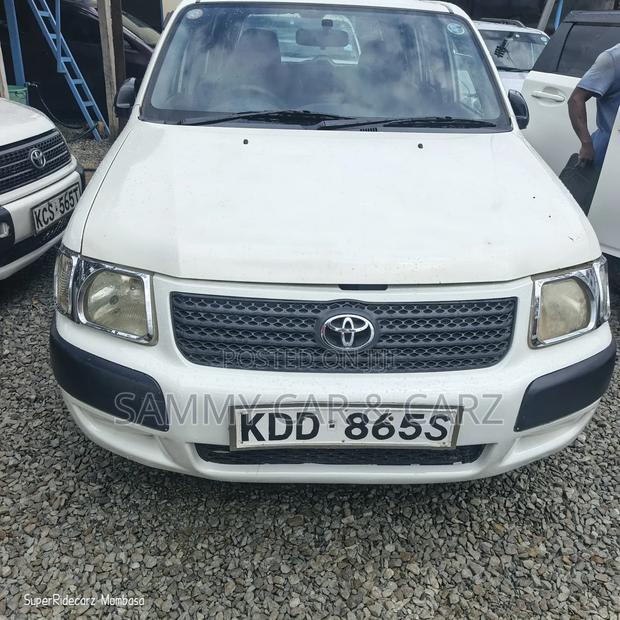 Toyota Succeed SV Premium 2014 White
