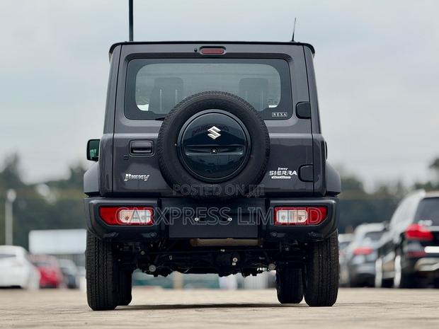 Suzuki Jimny 2024 Gray