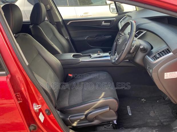 Honda Jade 2018 Red