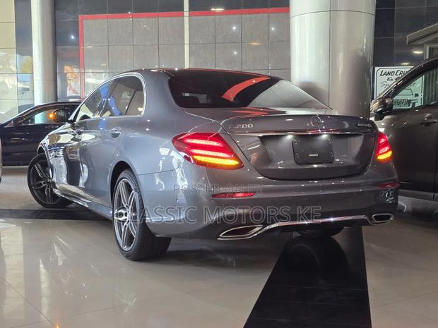 Mercedes-Benz E200 2019 Gray