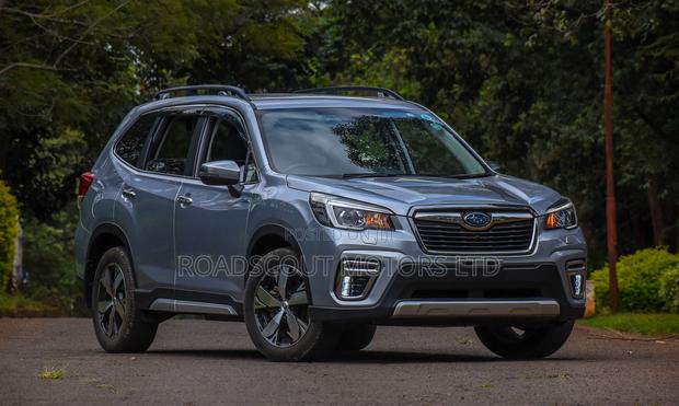 Subaru Forester 2019 Silver