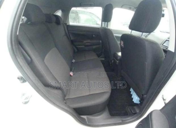Mitsubishi RVR 2018 Pearl