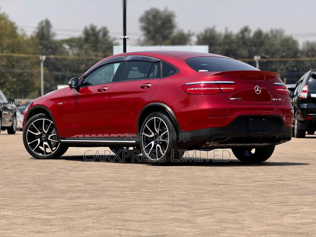 Mercedes-Benz GLC-Class 2017 Red