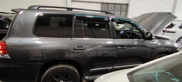 Toyota Land Cruiser 2019 Gray