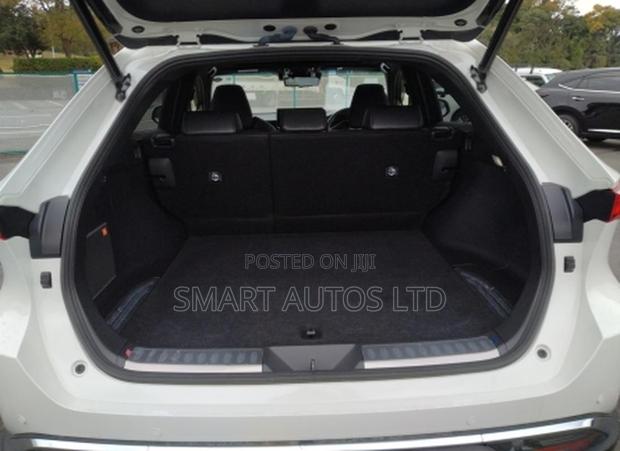 Toyota Harrier 2.0 2021 Pearl