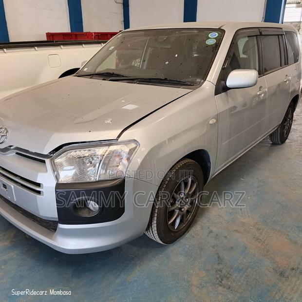 Toyota Succeed 2018 Silver