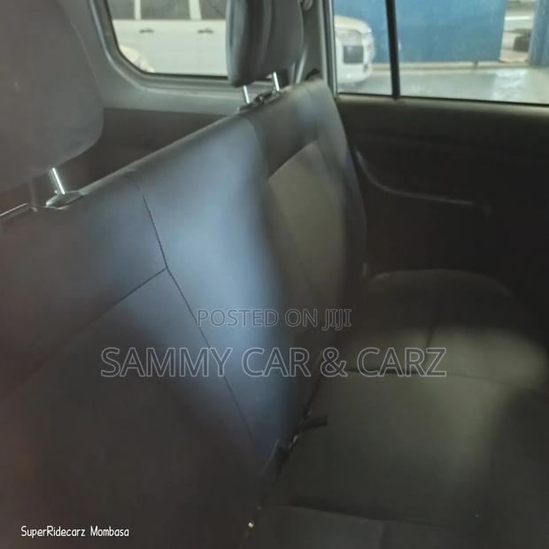 Toyota Succeed 2018 Silver