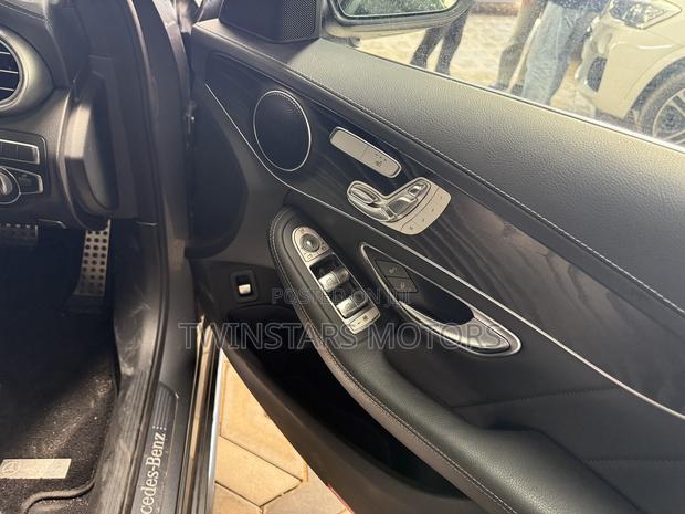Mercedes-Benz C200 2018 Gray