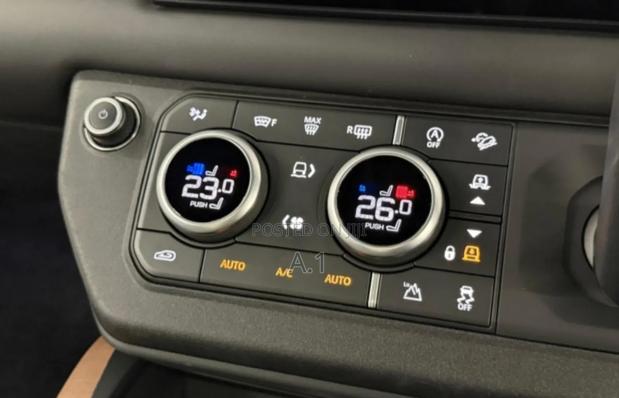 Land Rover Defender 2022 Gray
