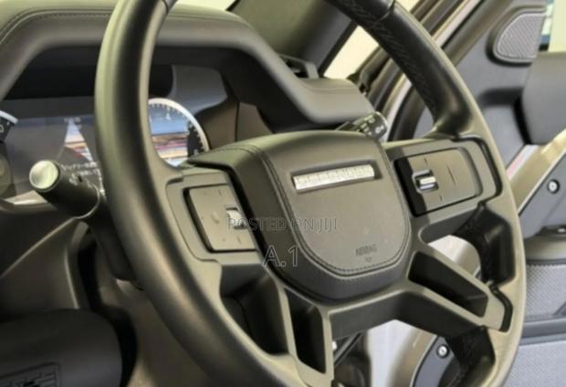 Land Rover Defender 2022 Gray