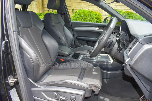 Audi Q5 2.0T Premium AWD quattro 2019 Black