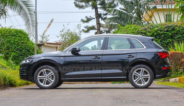 Audi Q5 2.0T Premium AWD quattro 2019 Black