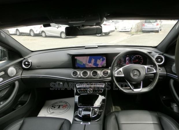 Mercedes-Benz E200 2018 Gray