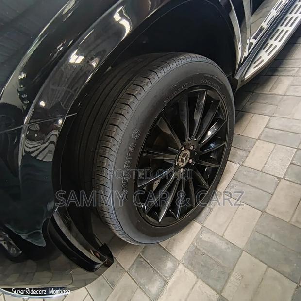 Mercedes-Benz GLE-Class GLE 400d 4MATIC 2021 Black
