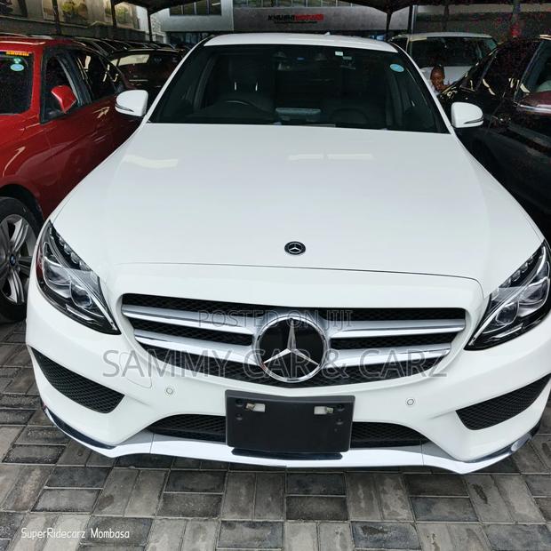 Mercedes-Benz C220 Base 2018 White