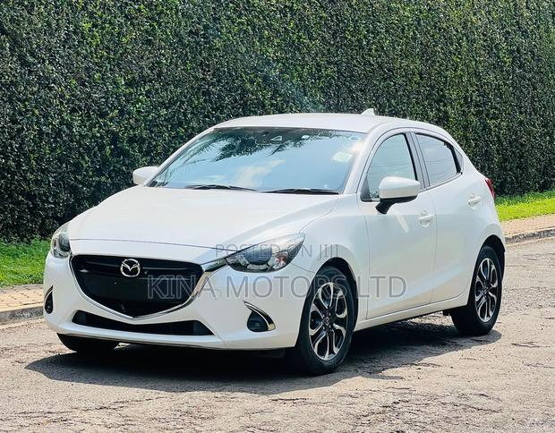 Mazda Demio 2019 White