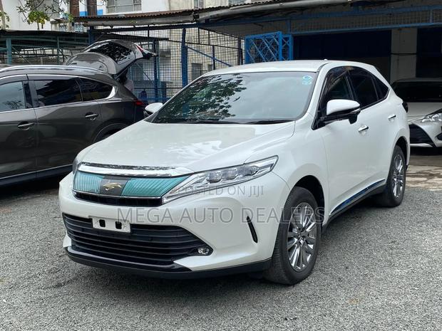 Toyota Harrier 2018 White