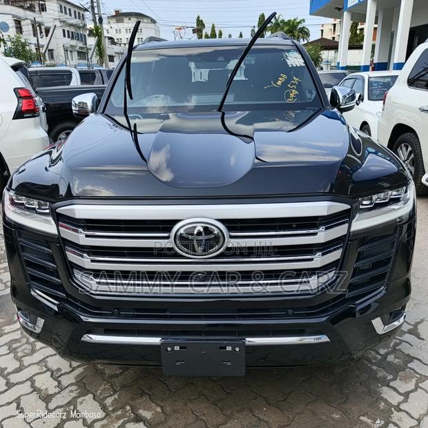 Toyota Land Cruiser 3.5 Petrol 4WD 2021 Black
