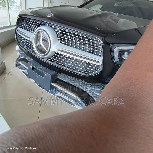 Mercedes-Benz GLE-Class GLE 400d 4MATIC 2021 Black