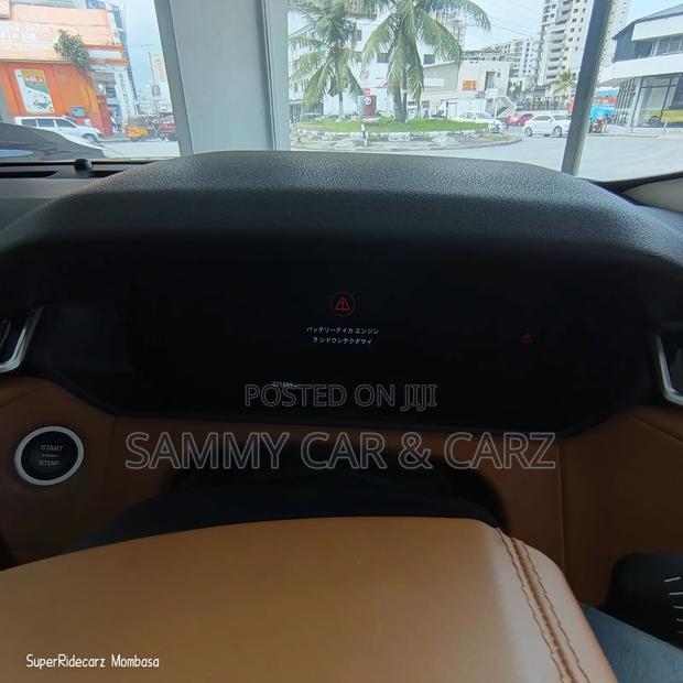 Land Rover Range Rover Velar P340 SE R-Dynamic 4x4 2019 Brown