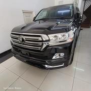 Toyota Land Cruiser 4.6 V8 AX 2017 Black for sale