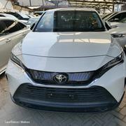 Toyota Harrier 2020 White for sale