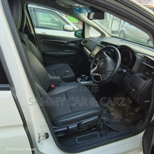 Honda Fit 2018 White