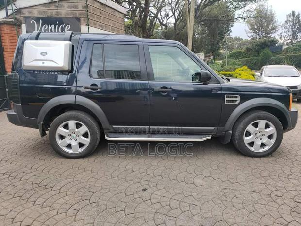 Land Rover Discovery 2006 Blue