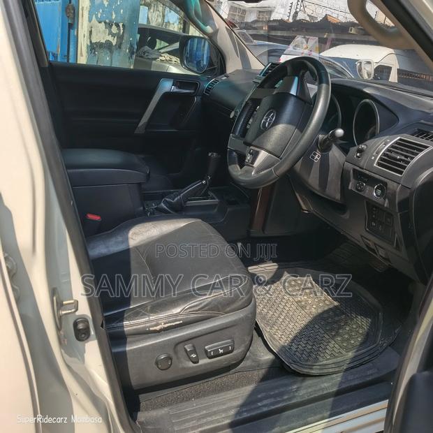 Toyota Land Cruiser Prado 2.8 D-4D 2015 White